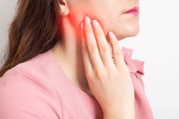 ear pain caused by wisdom teeth