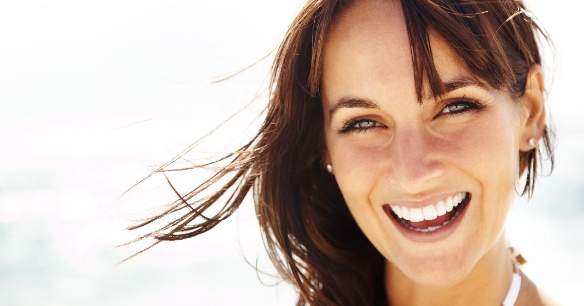 keeping composite bonding white